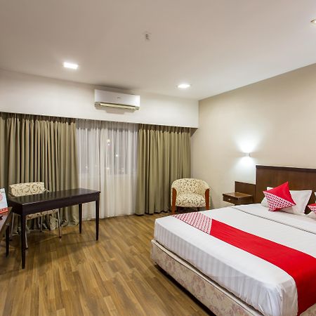 Capital O 769 City Hotel Balikpapan  Luaran gambar