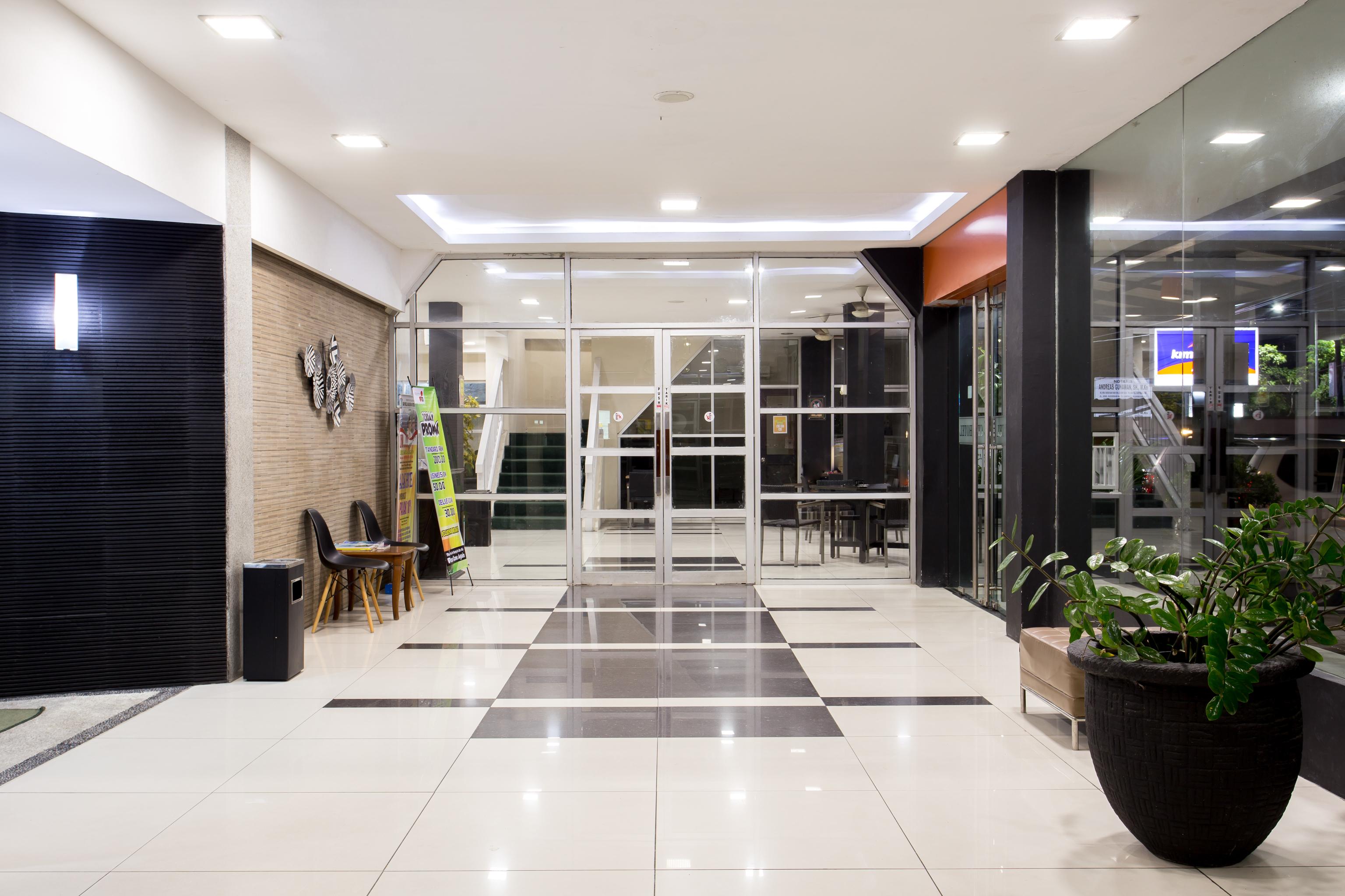 Capital O 769 City Hotel Balikpapan  Luaran gambar