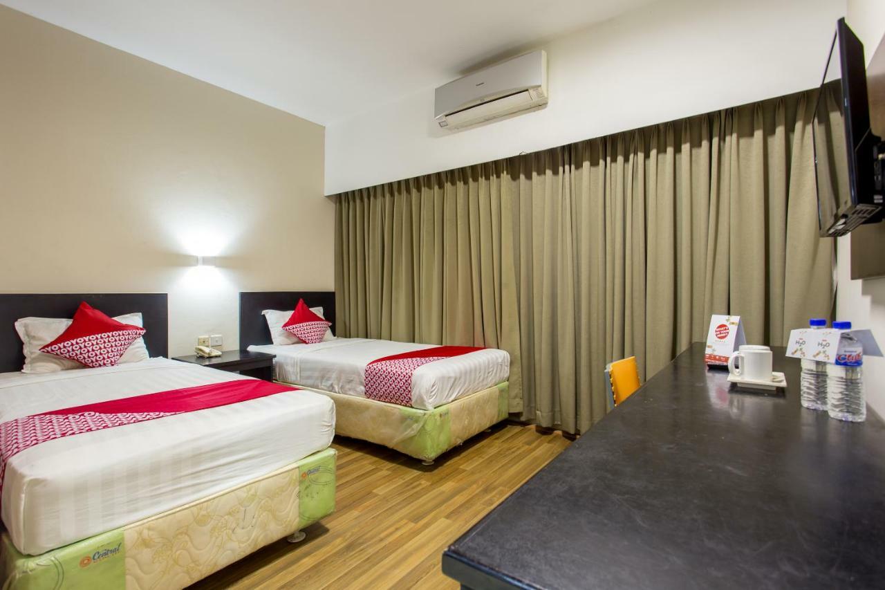 Capital O 769 City Hotel Balikpapan  Luaran gambar