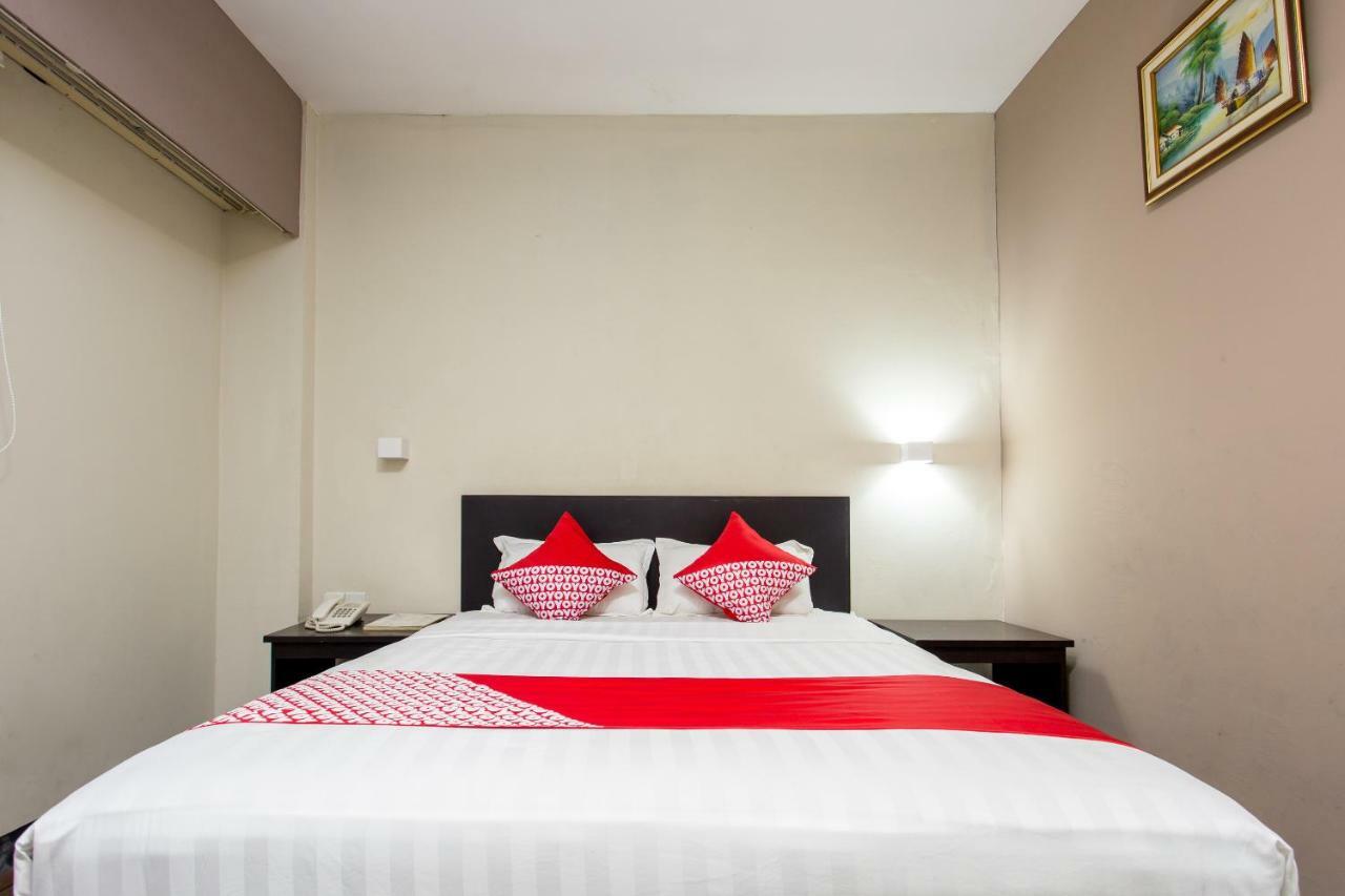 Capital O 769 City Hotel Balikpapan  Luaran gambar